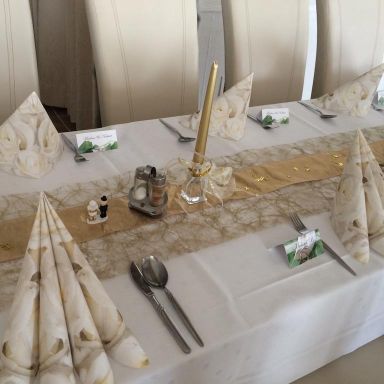 Hoefener Wirtshaus Μονσάου Εξωτερικό φωτογραφία