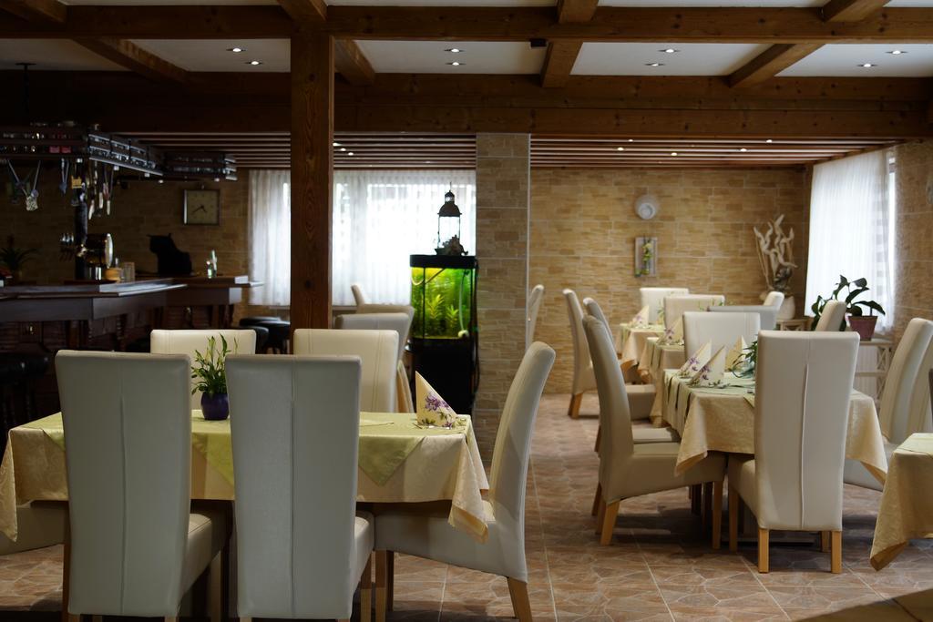 Hoefener Wirtshaus Μονσάου Εξωτερικό φωτογραφία